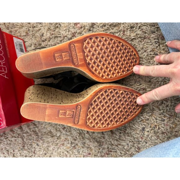 Aerosoles Ontrack Black Leather High Heels Womans 7.5 with Heel rest - Picture 5 of 9